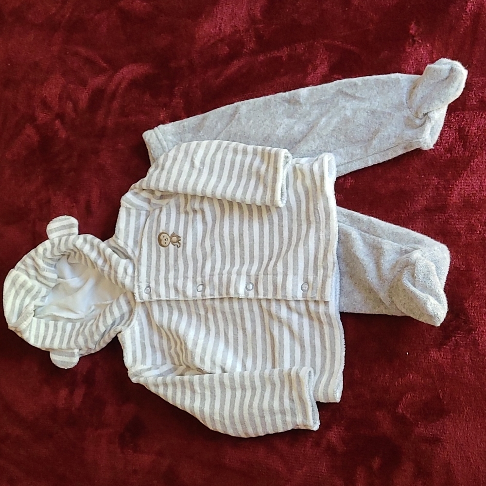 Carter's Monkey matching set